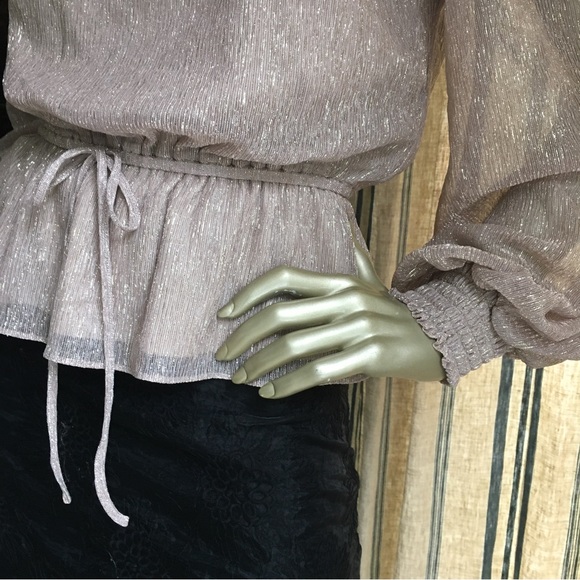 EUC WHITE HOUSE BLACK MARKET Shimmer Pale Pink Smocked Off the Shoulder Top S - Picture 3 of 10